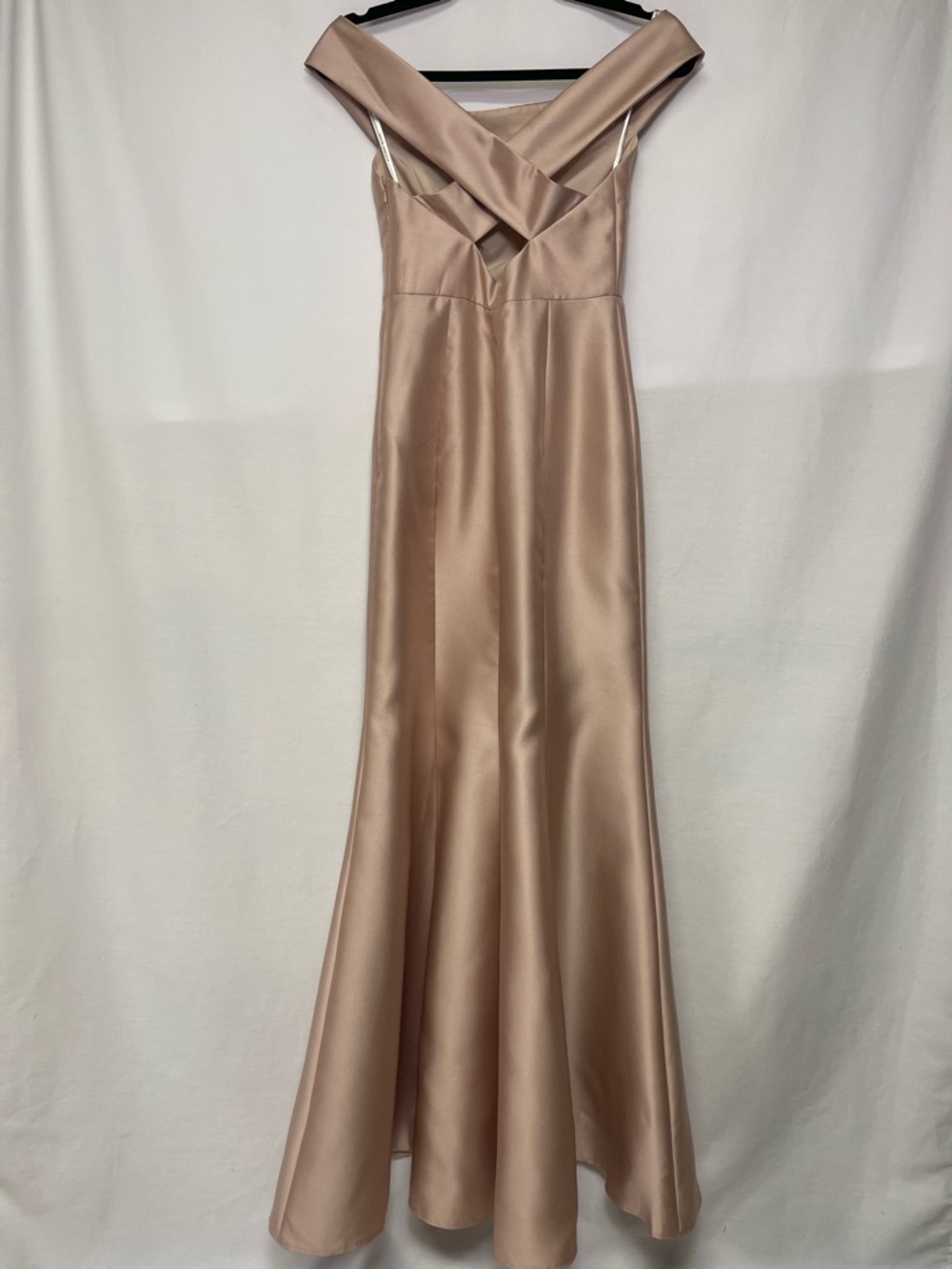 ALFRED SUNG Off-Shoulder Prom Dress in Tan - Size 0 - Picture 8 of 16